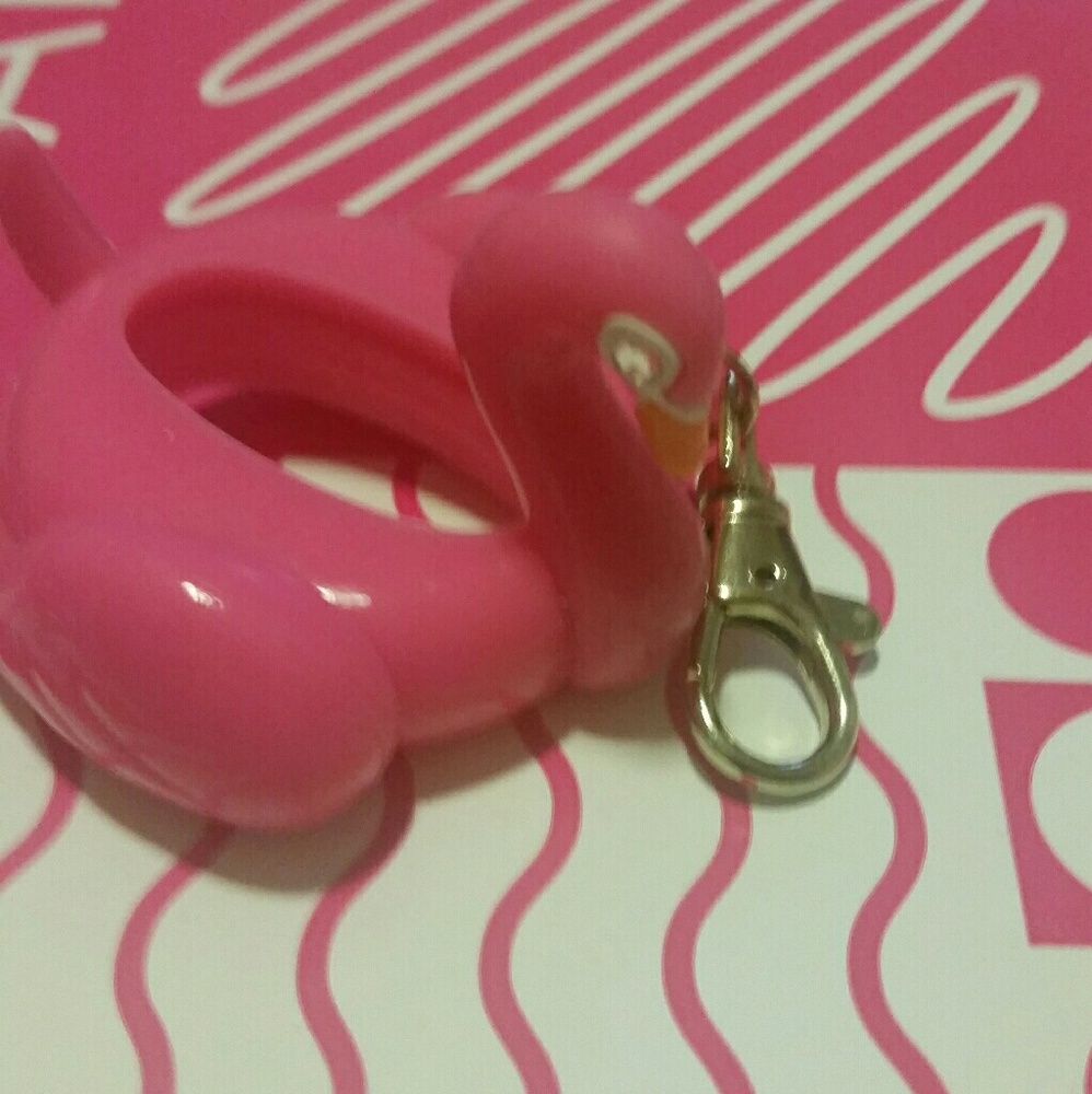 BBW POCKET PAC HOLDER